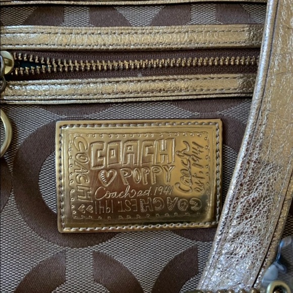 🥰 Coach Set🥰 - Picture 5 of 16